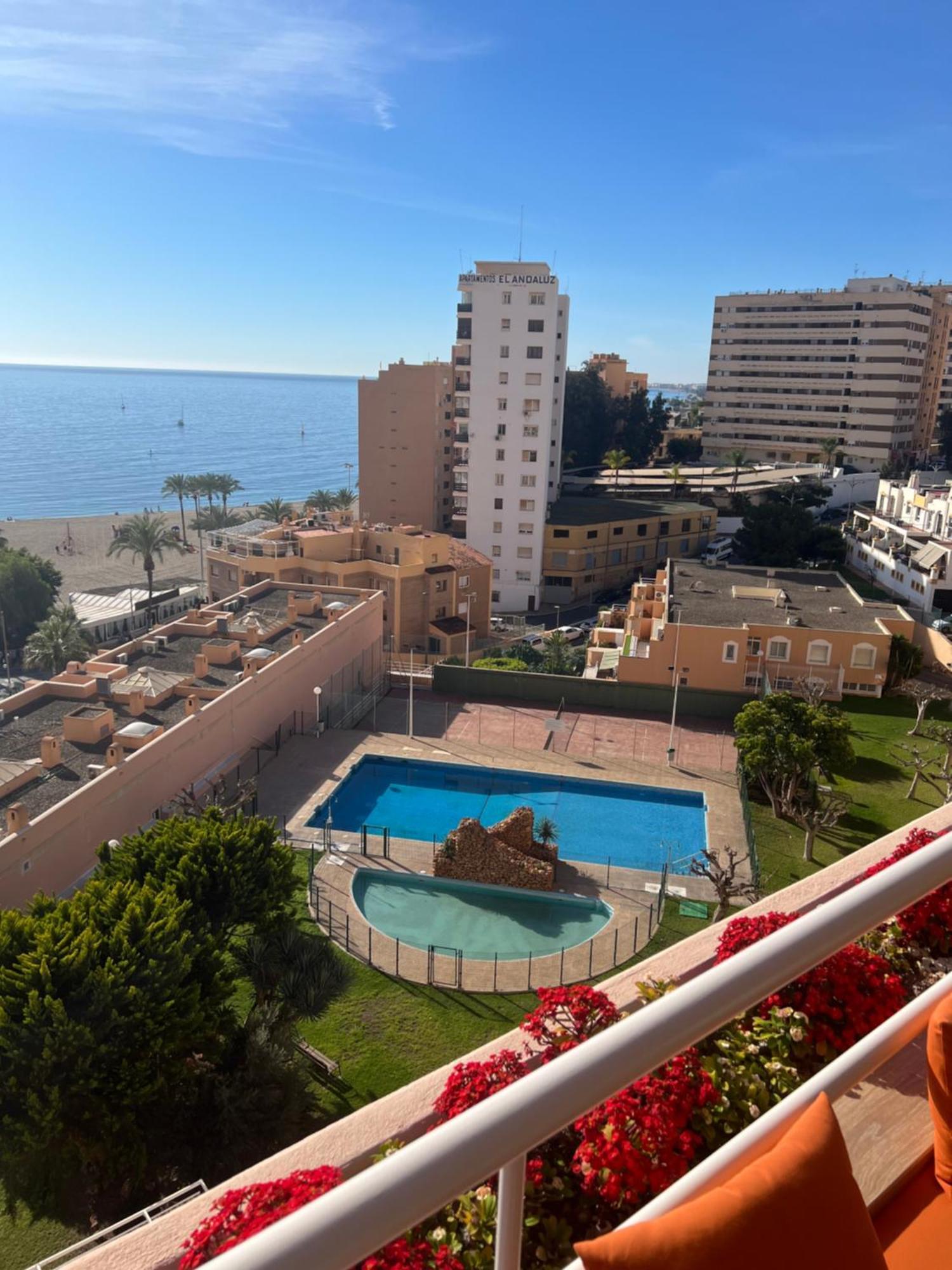 Atico 1ª Linea De Playa En Puerto De Aguadulce Apartment อัลเมรีอา ภายนอก รูปภาพ